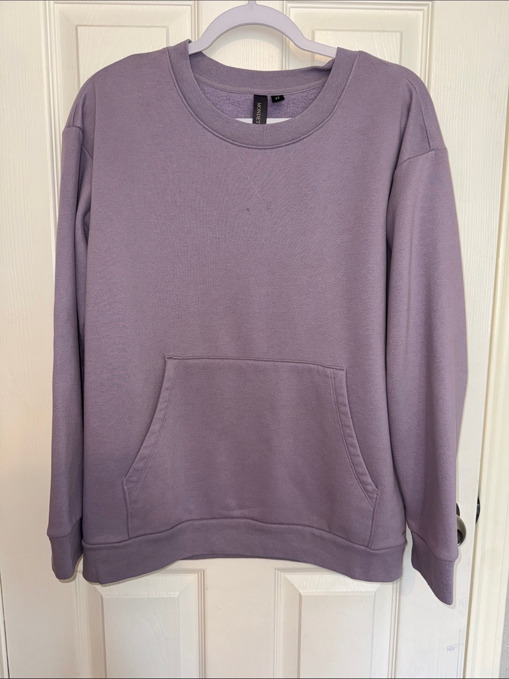 Mondetta Lilac Crewneck Sweatshirt with Front Pocket